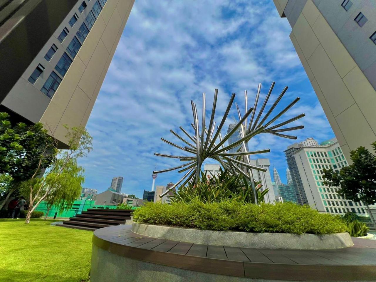 Klcc- At Axon *
